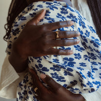 Des Fleurs Swaddle