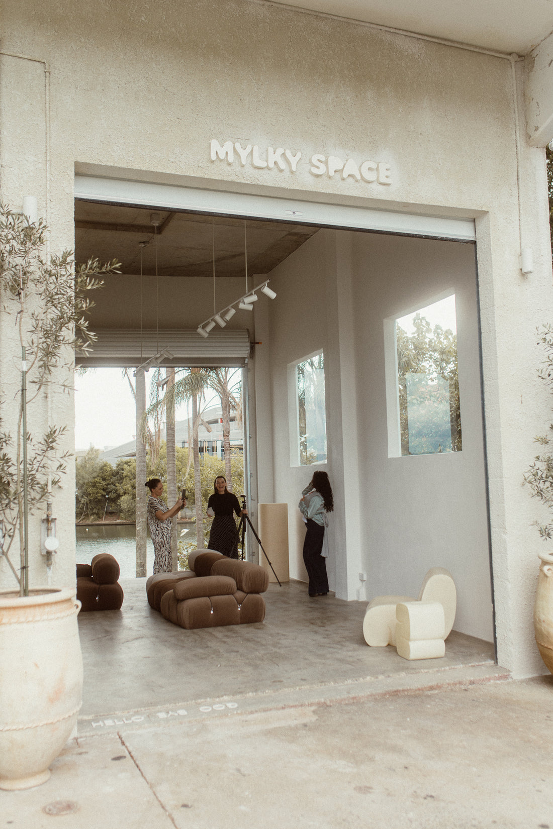 BTS: On Location At The Gold Coast