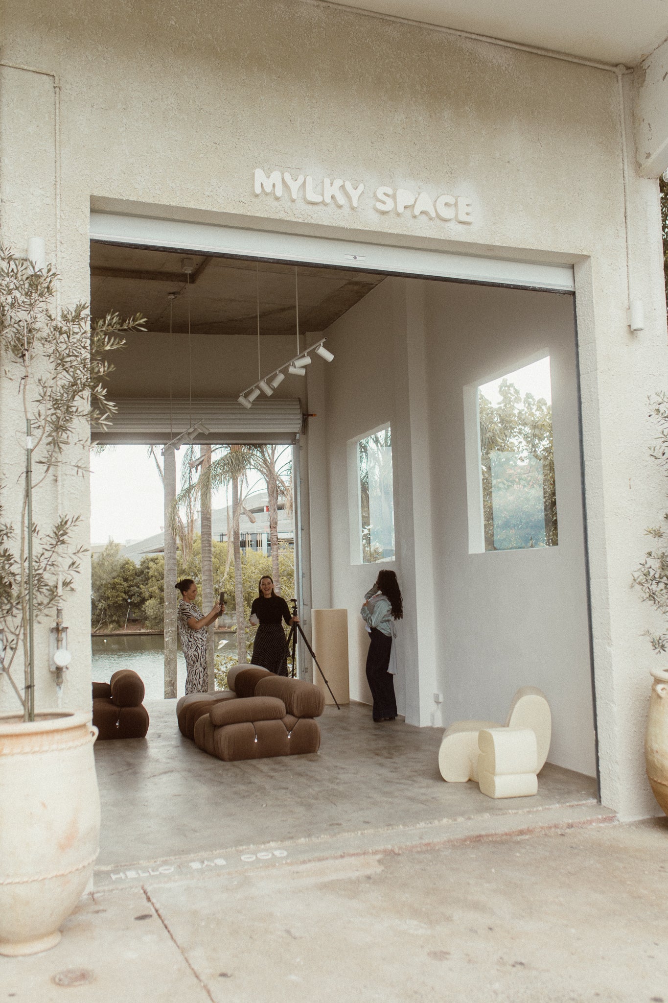 BTS: On Location At The Gold Coast