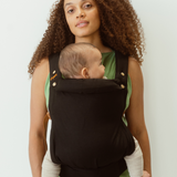 Hands-free, comfortable, breathable, adjustable, supportive and lightweight baby carrier perfect from newborn to toddlerhood. Jett Black Chekoh Clip Carrier 2.0 