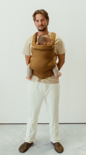 almond coloured baby clip carrier by chekoh australian owned and perfect for newborns and toddlers 