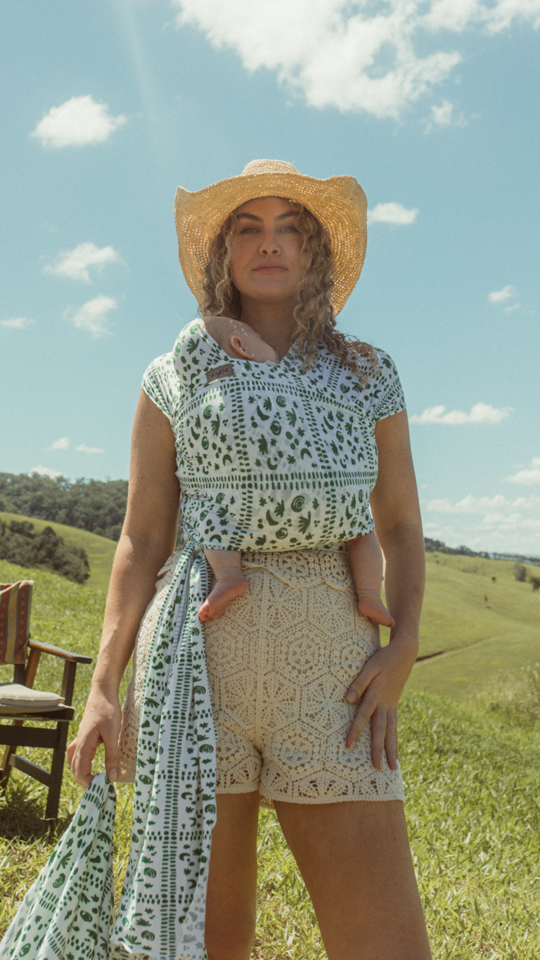 Nevada Chekoh Stretchy Baby Wrap Carrier